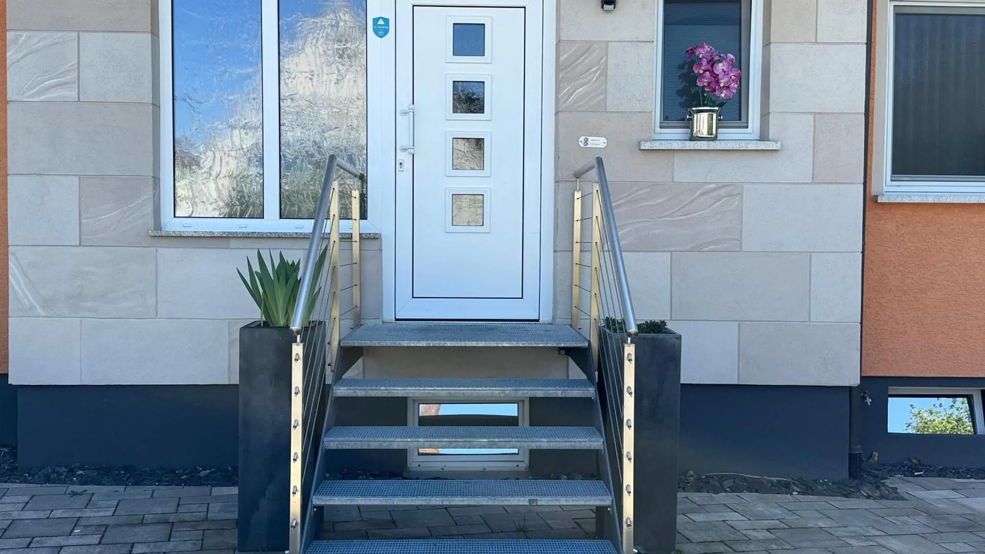 Apartment B&B'S Im Aischgrund Adelsdorf Germany