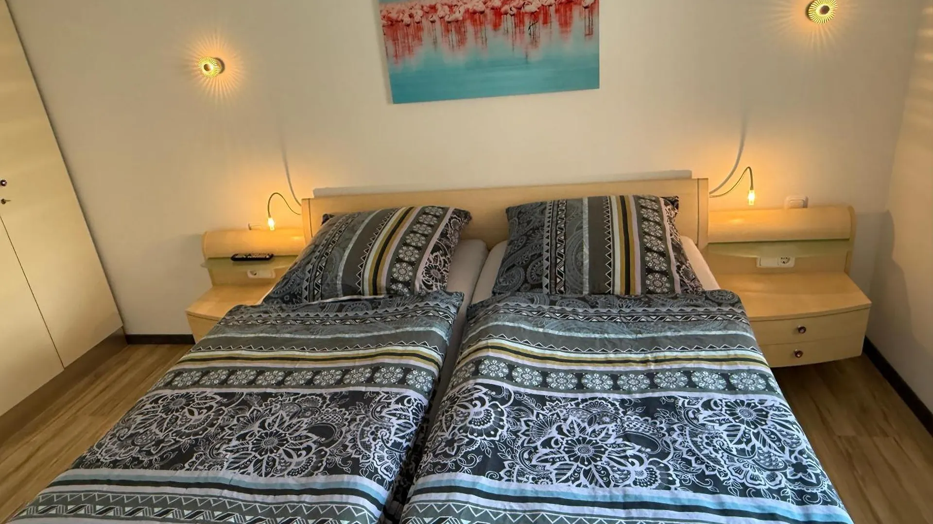 B&B'S Im Aischgrund Adelsdorf 0*,
