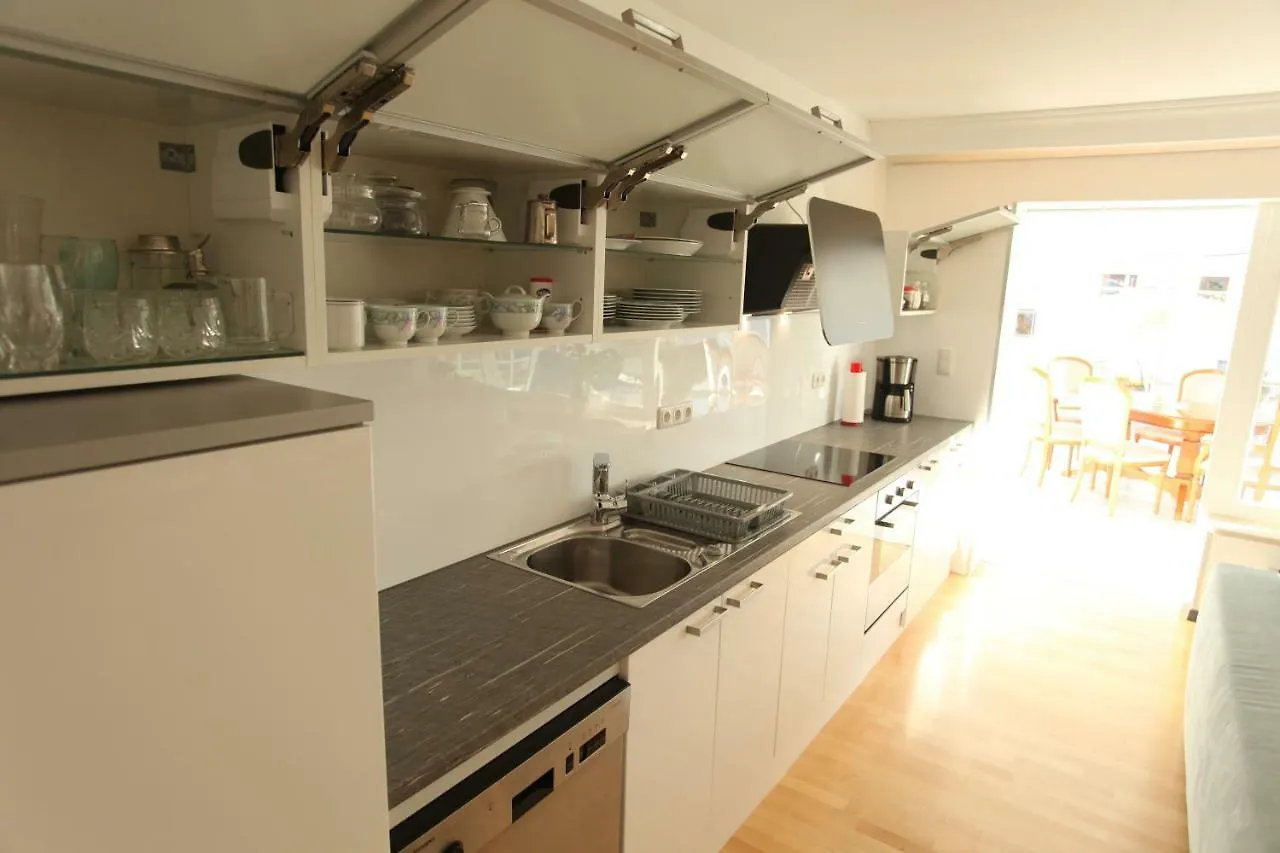 Apartment B&B'S Im Aischgrund Adelsdorf Germany