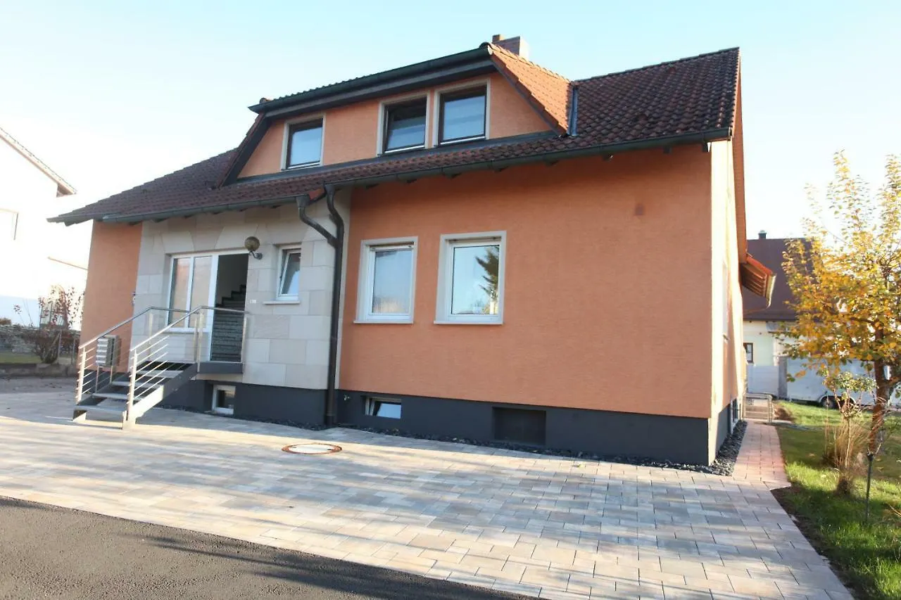 B&B'S Im Aischgrund Adelsdorf Germany
