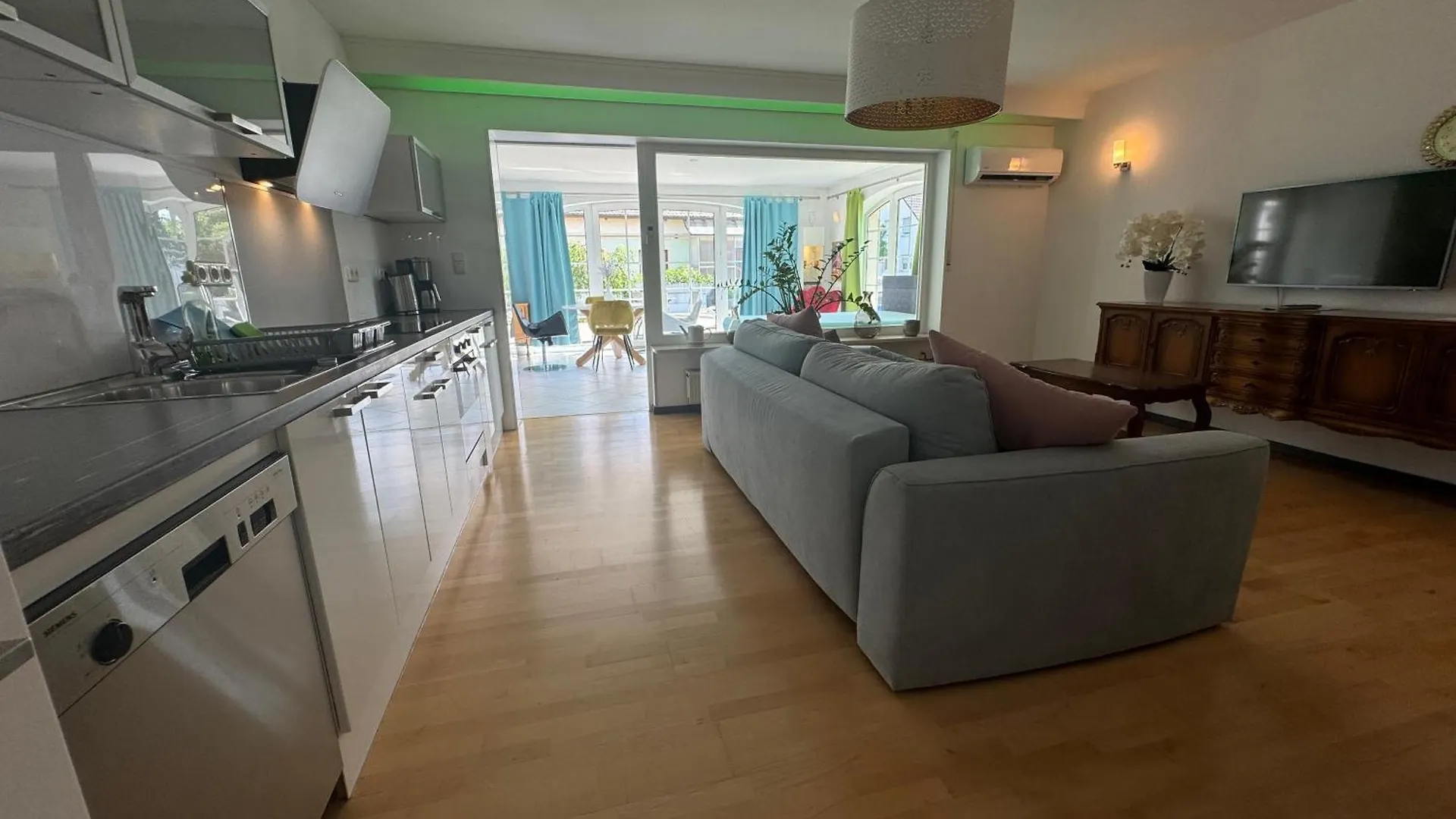 אדלסדורף B&B'S Im Aischgrund גרמניה
