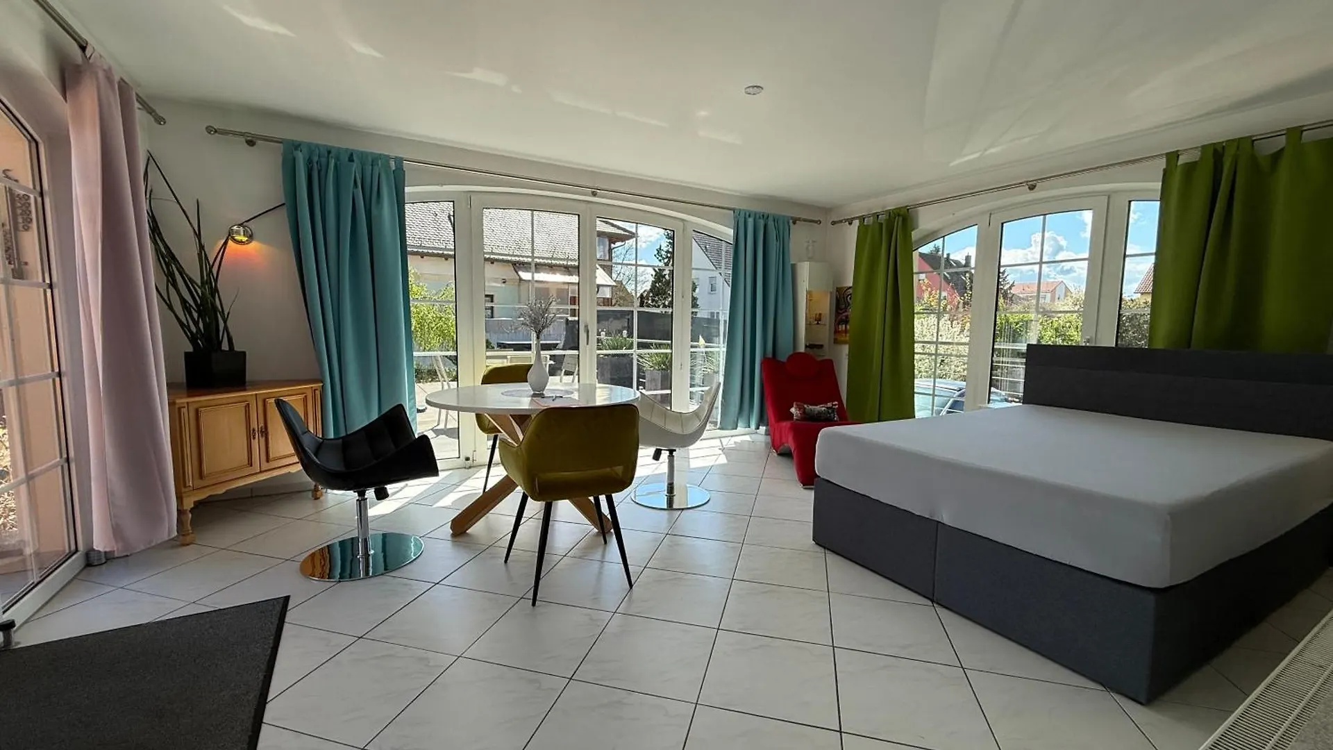 אדלסדורף B&B'S Im Aischgrund 0*,  גרמניה
