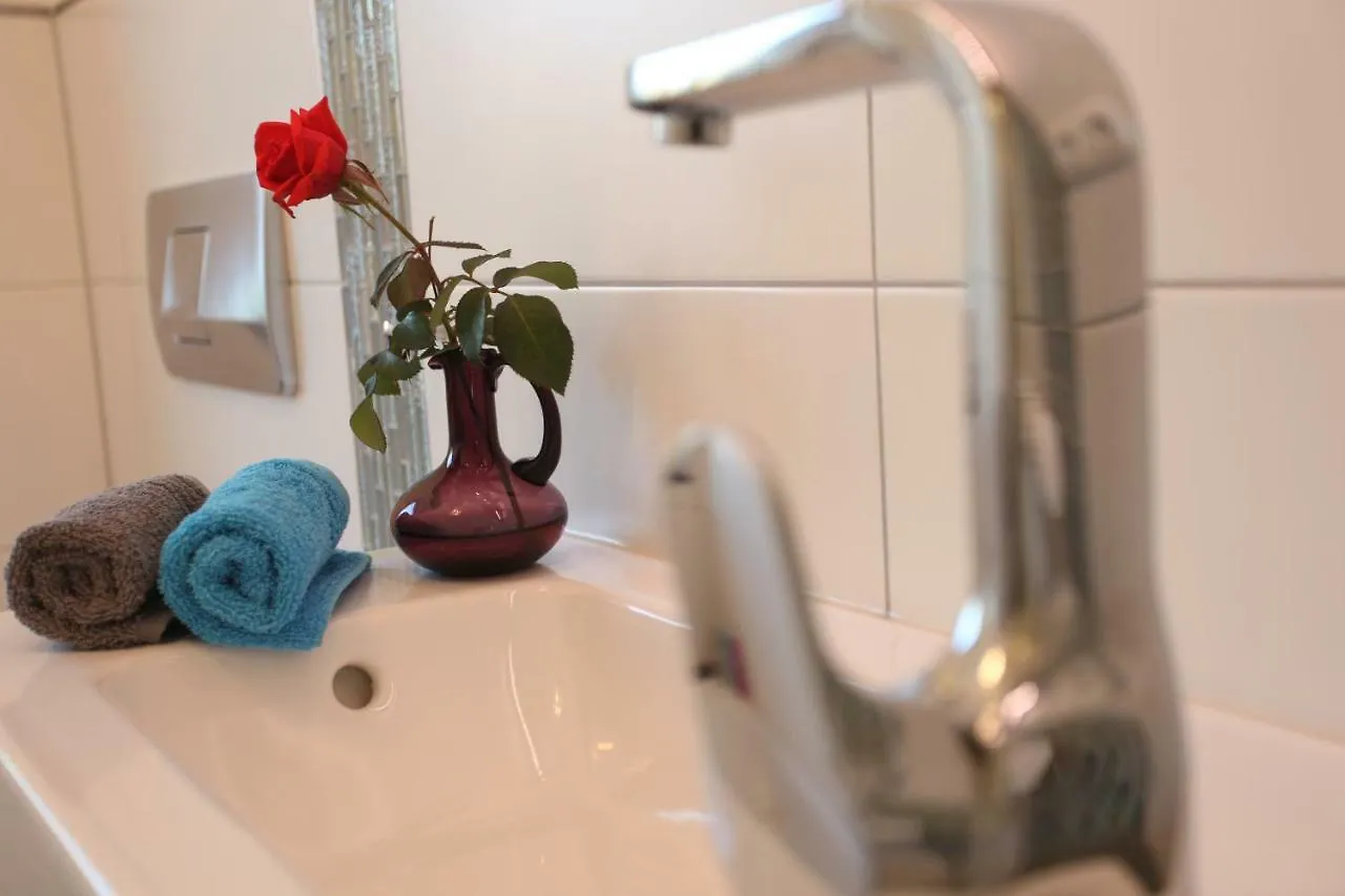 אדלסדורף B&B'S Im Aischgrund גרמניה